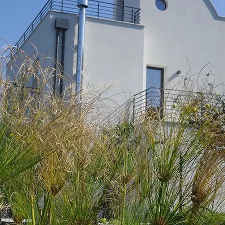 Oltremare Rent Bed and Breakfast